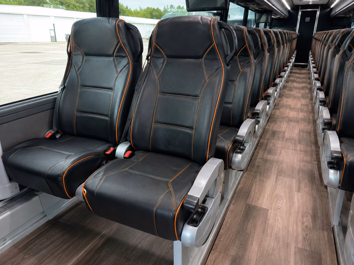 charter buses for san mateo college campus tours and academic travel