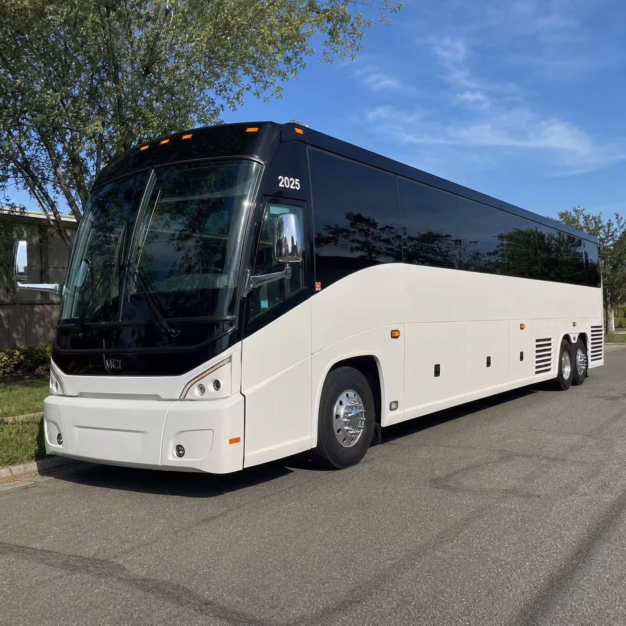 multi day corporate bus rentals from san mateo for conferences