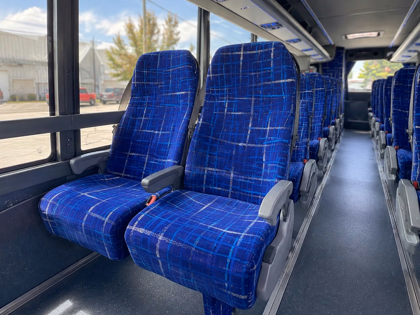 san mateo party bus rentals for raiders and earthquakes fans