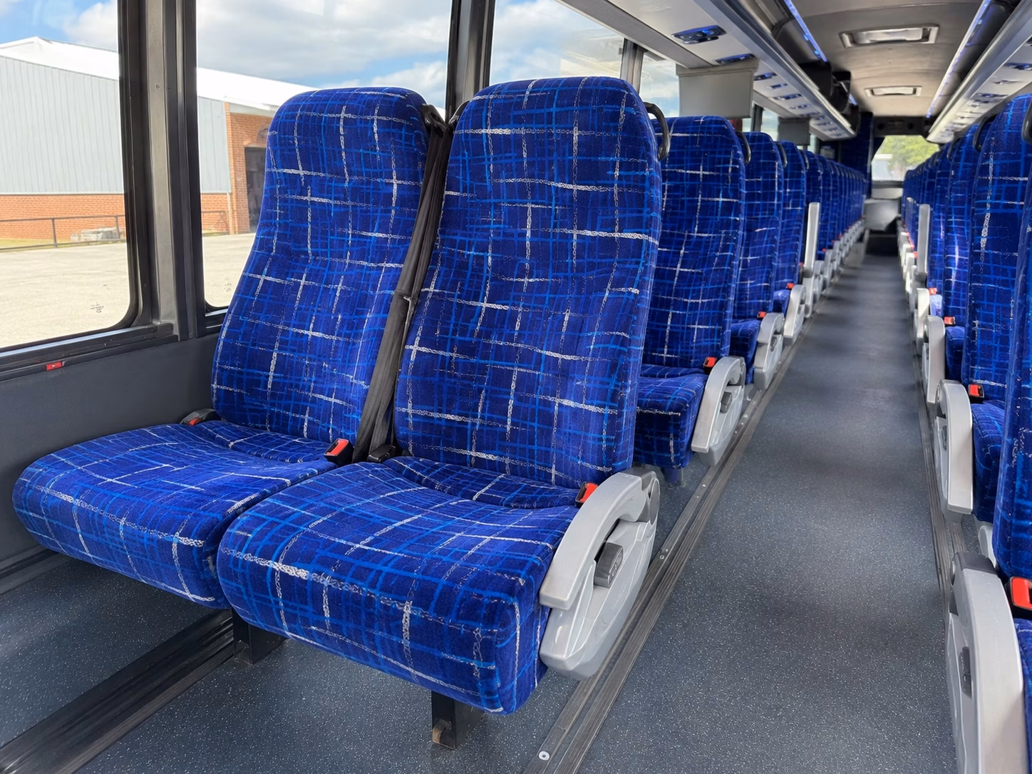 shuttle buses for san mateo wedding venues along the peninsula